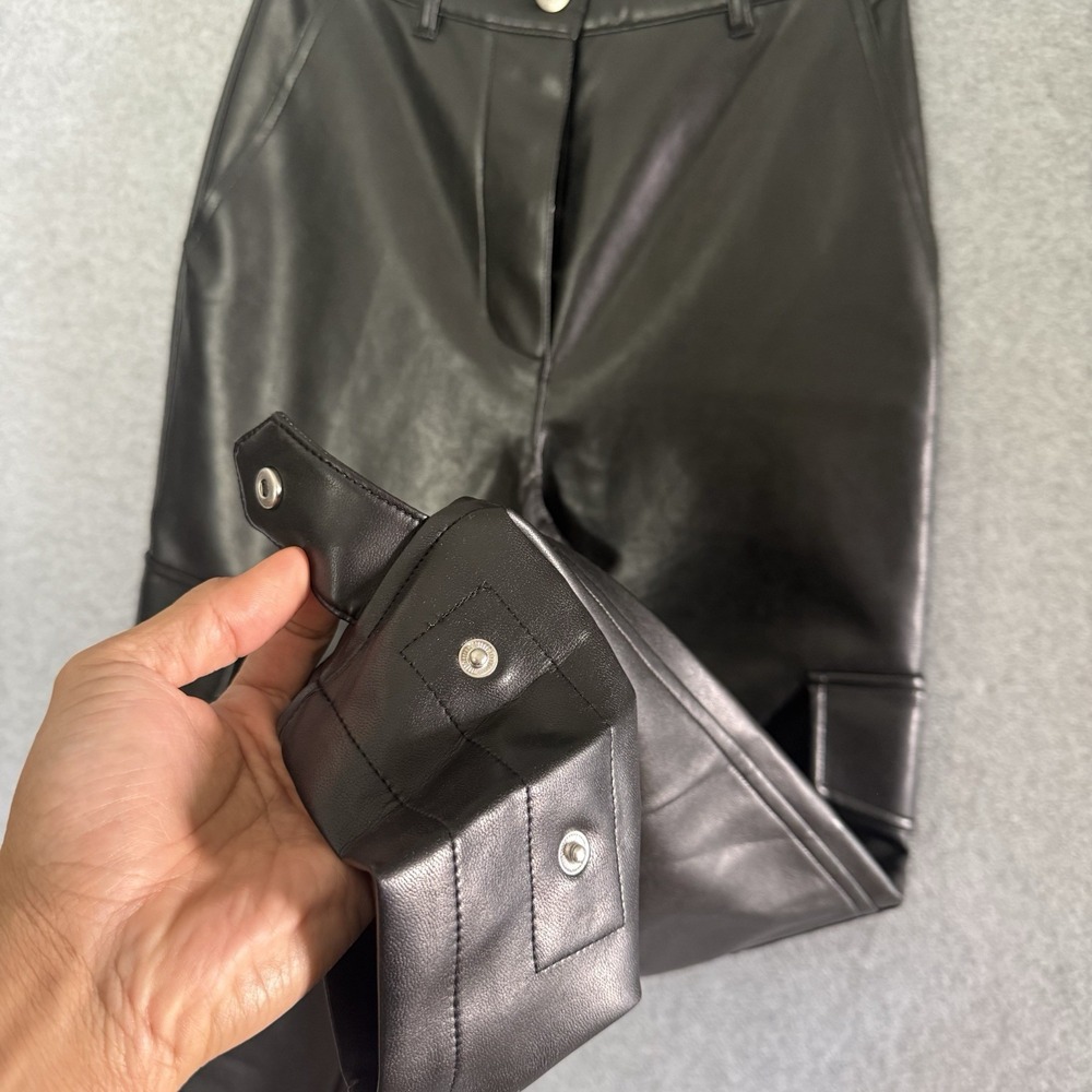 Aritzia WILFRED Modern Cargo Pants Black Vegan Leather High Waist Button Size 00 - Picture 4 of 14